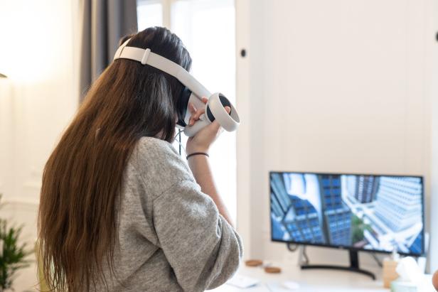 "Ich habe Angst": Mit VR-Brille 125 Meter in der virtuellen Luft