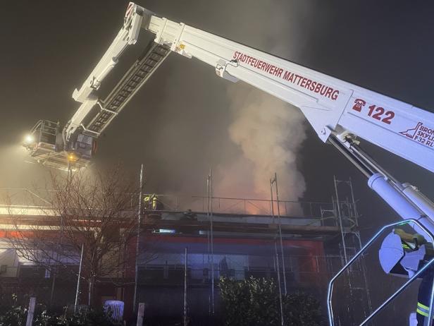 Draßburg: Baustelle neben Pflegeheim stand in Flammen