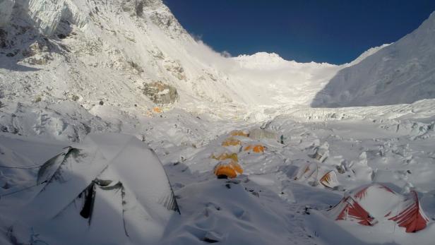 Fingierte Everest-Besteigung: Bergverbot in Nepal