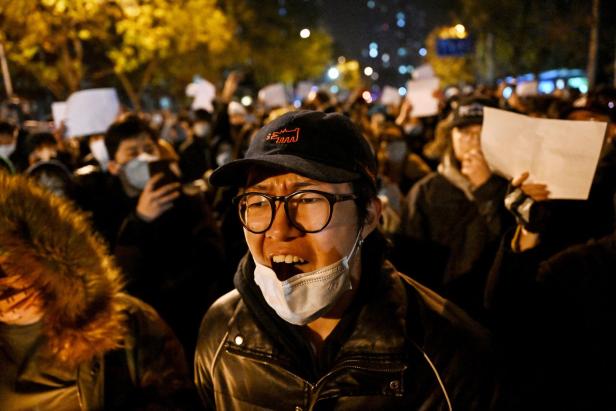 Proteste, Lockerungen, Trauer: Eine turbulente Woche in China