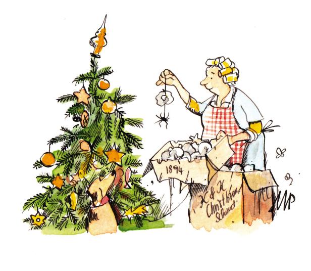 Eine Frau schmückt einen Weihnachtsbaum mit Figuren aus einer Kiste von 1894.