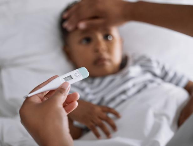 RSV-Infektion bei Kleinkindern: Worauf Eltern achten sollen