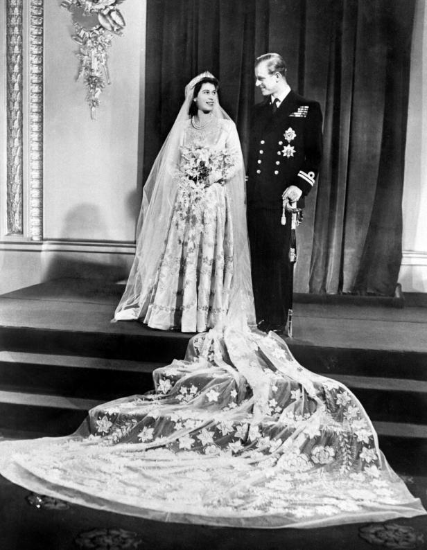 Königin Elizabeth II. und Prinz Philip an ihrem Hochzeitstag.
