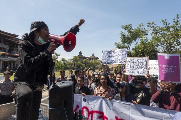 Indonesien verbietet außerehelichen Sex - auch für Touristen