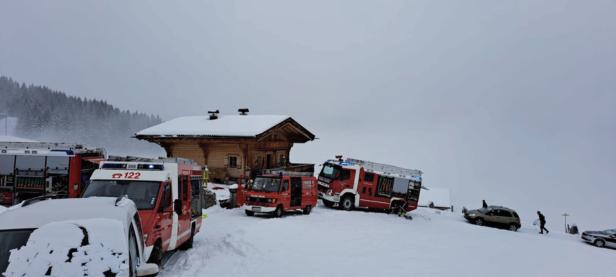 Tirol: Feuerwehren konnten Vollbrand einer Skihütte verhindern