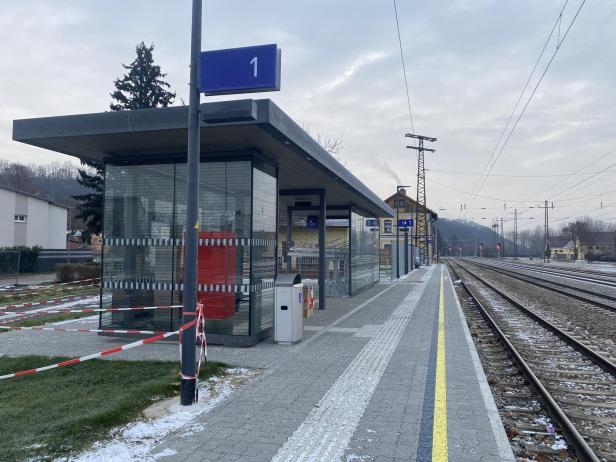 Zwei neue Parkmöglichkeiten für Bahnfahrer in St. Pölten geplant