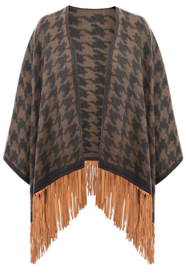 Ein brauner Poncho mit Hahnentrittmuster und Fransen.