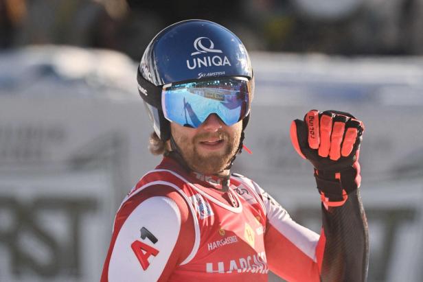 Marco Odermatt zur Halbzeit Dritter in Alta Badia