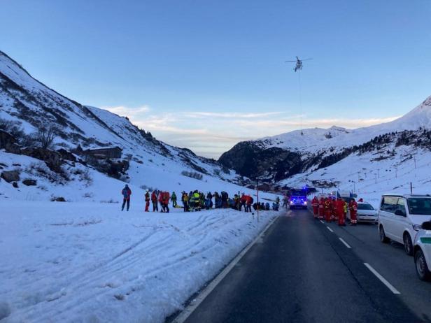 Nach Lawine am Arlberg alle Skifahrer in Sicherheit: Video zeigt Unglück