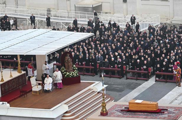 Begräbnis von Benedikt XVI.: "Möge deine Freude vollkommen sein"