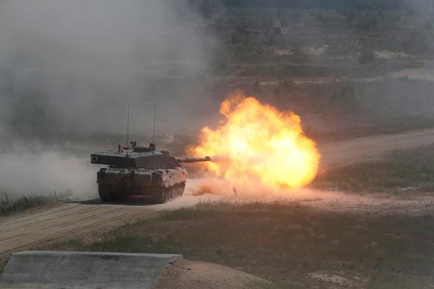 Briten schicken ihren wichtigsten Kampfpanzer in die Ukraine