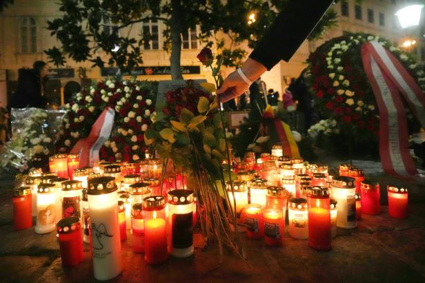 Gedenkveranstaltung an die Opfer des Terroranschlags vor einem Jahr in der Wiener Innenstadt