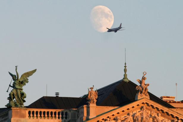 Airlines wollen Kerosin-Durst zügeln