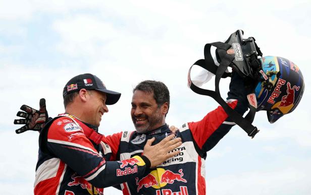 TOPSHOT-AUTO-MOTO-RALLY-DAKAR-STAGE14 Walkners Ersthelfer gewinnt die Rallye Dakar