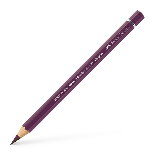 Ein lilafarbener Albrecht Dürer Magnus Farbstift von Faber-Castell liegt auf einem weißen Hintergrund.