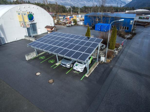 Neuer Fördertopf in Tirol: 8 Millionen Euro für Solar-Parkplätze