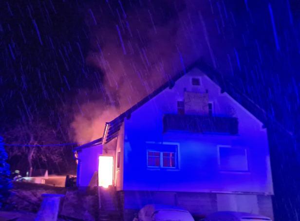 Wohnhausbrand in der Oststeiermark: Bewohner retteten sich