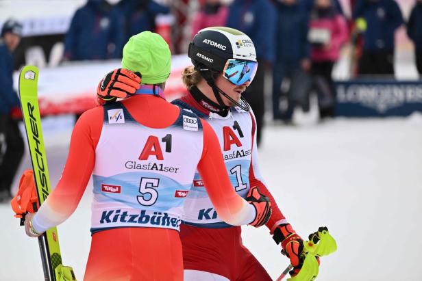Kitzbühel-Slalom: Daniel Yule siegt, Manuel Feller scheidet aus