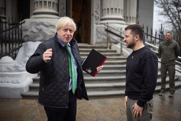 Kehrt Boris Johnson wie einst Churchill zurück in die Downing Street?