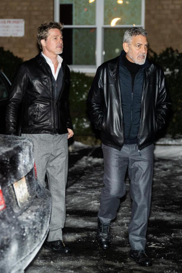 Wiedervereint nach 15 Jahren: Pitt und Clooney im Partnerlook am Set