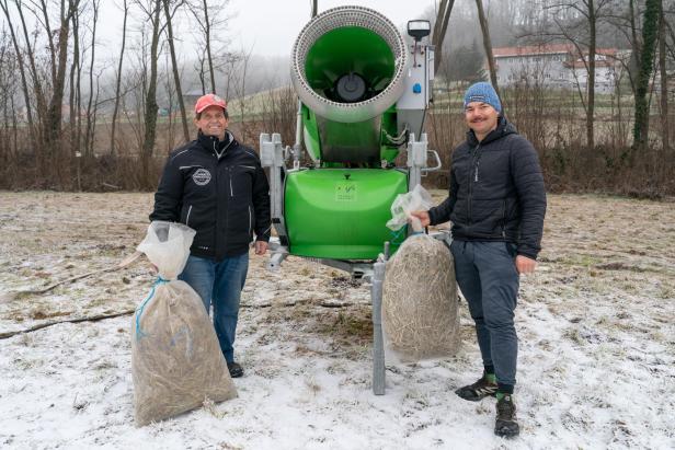 Erste Sacklrutsch-Weltmeisterschaft im Südburgenland