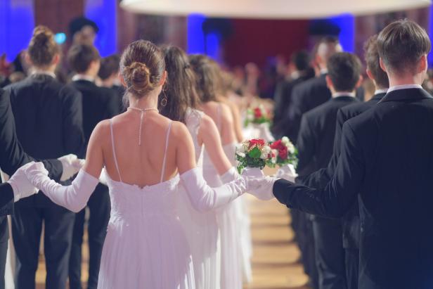 Tanzvergnügen und prominente Gäste am Ball der Wiener Wirtschaft