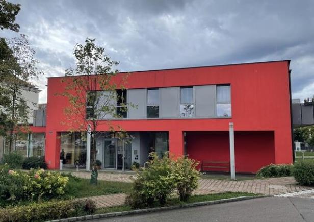 Statt Pflegestation unterstützt Wiener Neudorf jetzt Betreuung zu Hause