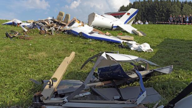 Propellermaschine zerschellt im Allgäu: Pilot und Vorarlberger Paar tot