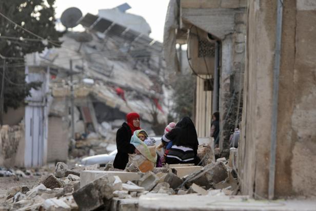 Syrien: Wenn ein Bürgerkrieg humanitärer Hilfe den Weg versperrt