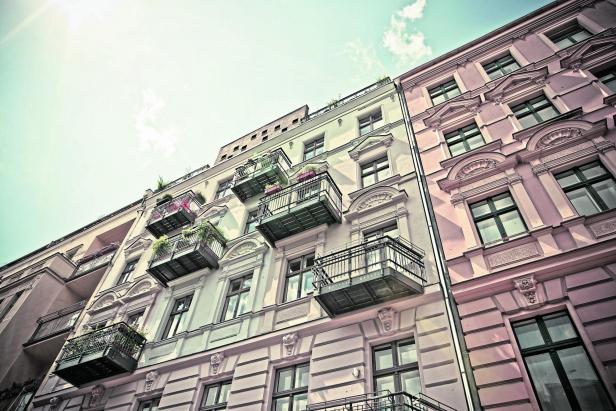 Summertime, Apartment Houses in Berlin
