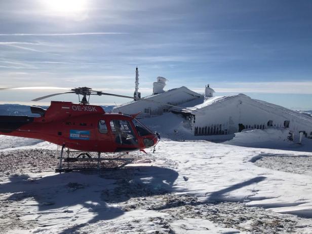 Trotz Sturm auf dem Schneeberg: Wanderer brachen in Schutzhütte ein