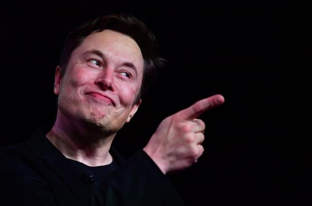 Mit Elon Musk ist nicht gut Kirschen essen.