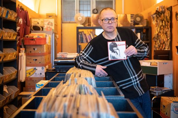 Vinyl-Comeback: Wie TikTok den Schallplatten-Verkauf beeinflusst