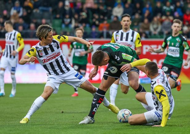 Derbysiege für Sturm Graz und WAC, LASK rettet Remis gegen Ried