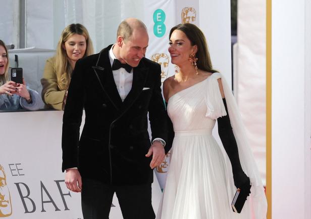 William an intimer Stelle begrapscht: Kates skandalöse Geste bei den BAFTAs