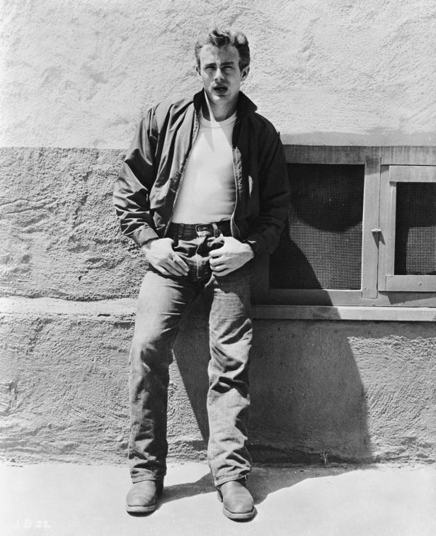 Auch James Dean zeigte sich in der Levi's 501. 