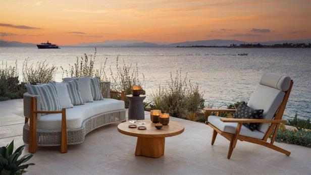 S_OneOnly_Aesthesis_Villa_Terrace_Sunset_Sofa_0271-1024x576