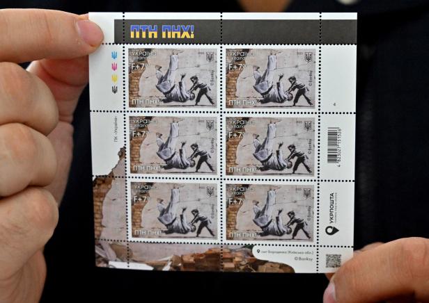 Ukraine gibt zum Jahrestag Banksy-Briefmarke heraus