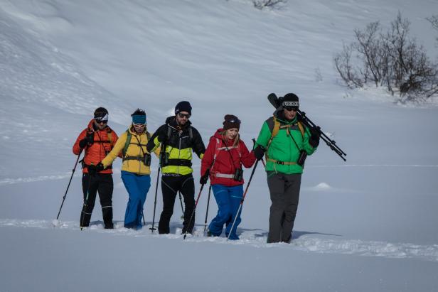 Tiefschnee-Safari im Nationalpark: Warum Gämsen keinen Pulverschnee mögen