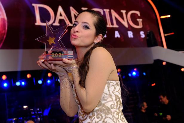 "Dancing Stars"-Siegerin Athanasiadis verteidigt Sarkissova nach Show-Aus