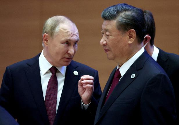 Xi bei Putin: Freundschafts- oder Vermittlungsbesuch?