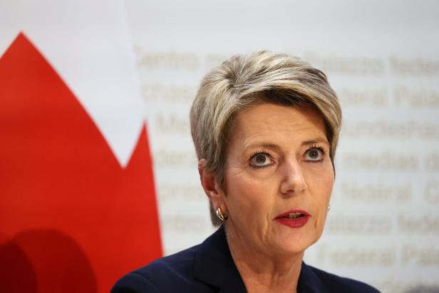 Schweizer Regierung stoppt Boni-Exzesse bei der Credit Suisse