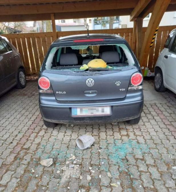 Reihenweise Autos demoliert: Polizei in St. Pölten schnappt Vandalen