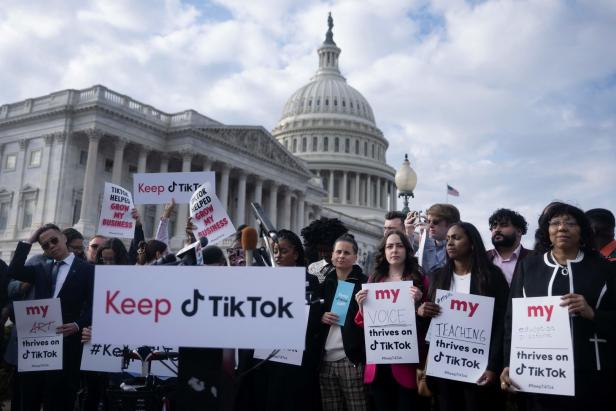 Anhörung im US-Kongress: "TikTok muss ein amerikanisches Unternehmen werden"