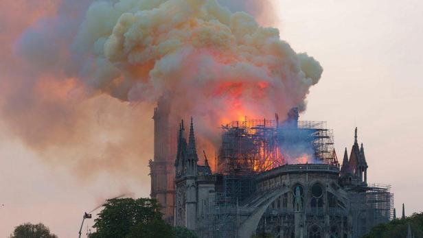 notre-dame-wikimedia-1024x576