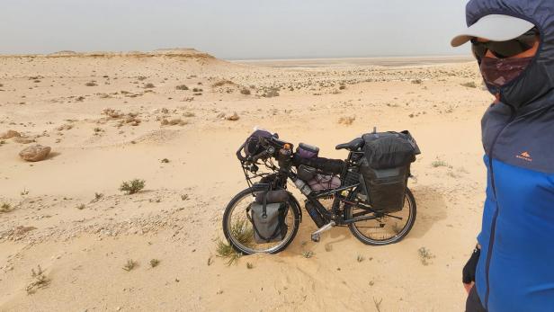 Ein Burgenländer auf Fahrradausflug in der Sahara
