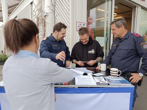Wiener Grätzelpolizist: "Man wird immer mehr zum Seelsorger"