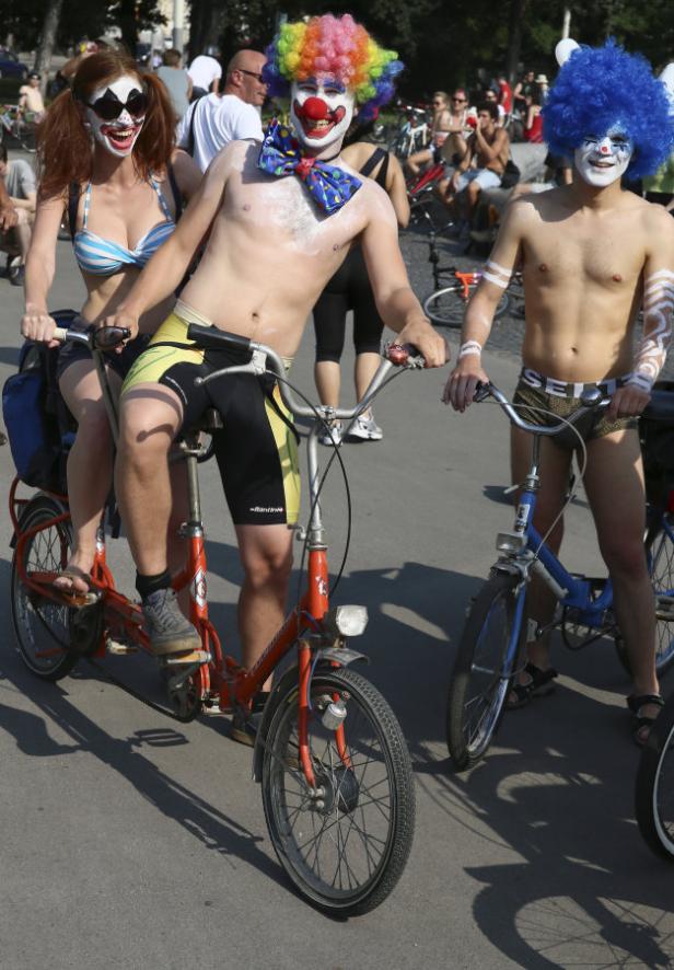 Protestfahrt durch Wien: Radfahrer zeigten Haut