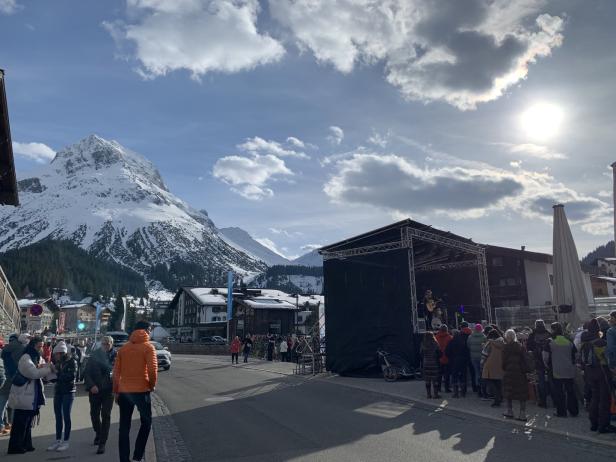 Tanzcafé Arlberg lädt noch bis Sonntag zum Carven und Grooven ein