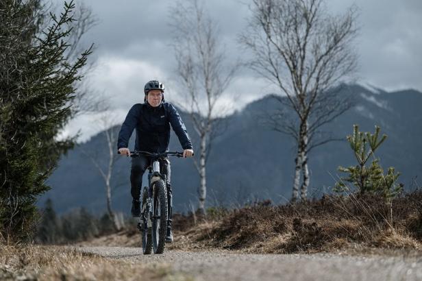 Radweg statt Rennstrecke: Porsche zeigt neuen E-Bike Antrieb